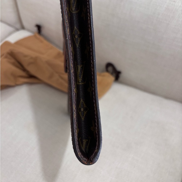 Authentic Louis Vuitton Pochette Ministre 1970s documents case - Picture 11 of 13